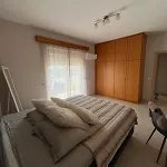 Dana's * شاراكي